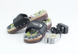 Vyhrievané masážne papuče s prírodnými kameňmi, čierne, CatMotion Velikost XL (42, 43), 27 cm - VÝPREDAJ